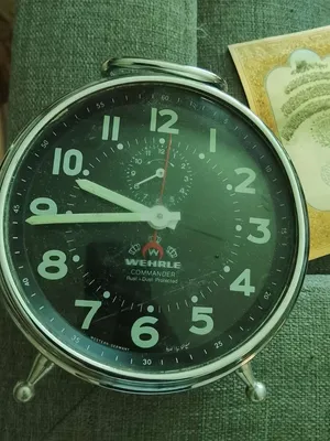 ساعه خراش ..