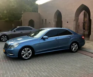 عاجل للبيع مرسيدس E200 اقتصادي جدا واستخدام سفارة سابقا