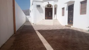 جزء توين فيلا للبيع