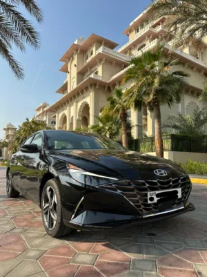 Used Hyundai Elantra in Dubai