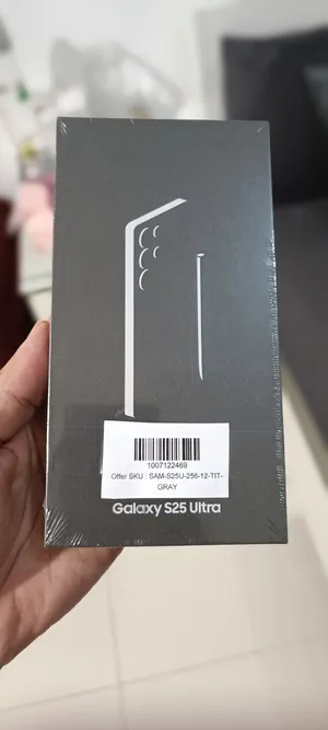 Samsung S25 ULTRA جديد غير مفتوح عليه ضمان ستتين