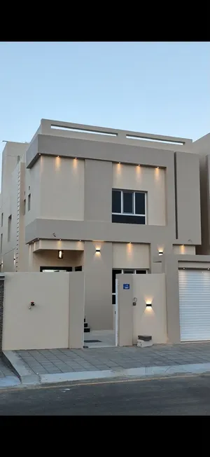 فرصة لا تفوت فيلا راقية للبيع في العامرات مدينة النهضة 11-1 مساحة البناء 360م2 و 5 غرف نوم