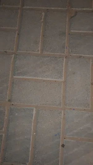 انترلوك مستعمل للبيع