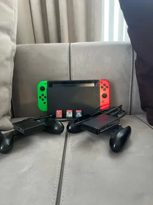 Nintendo Switch very good and works
