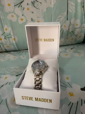 Original Steve Madden watch , new unused , 20 riyal , mawaleh south