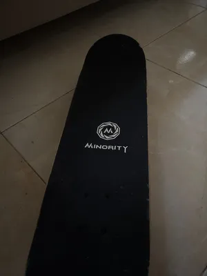 سكيت بورد أصلي MINORITY قياس 32 انش خشب كندي