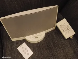 دووك بوز bose الأمريكي الاصلي مع ريموت كنترول تحكم كامل صوت صافي وحلو ع  ذووقك مع صوت مضخم بحجم سماع