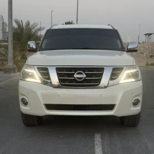 نيسان بلاتينيوم 2018 للبيع
