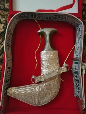 خنجر صورية بقرن زراف هندي