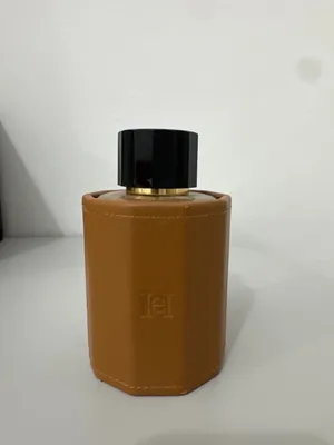 عطر stallion leather suede  100ml Carolina herrera