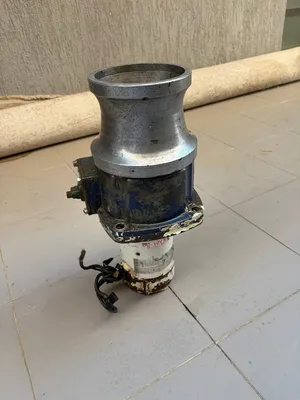 للبيع وتش كوشن