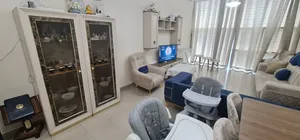 سكن للبنات مع عائلة في الفجيرة