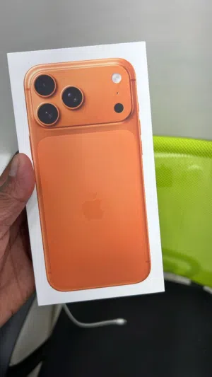 Apple iPhone 17 Pro 1 TB in Muscat