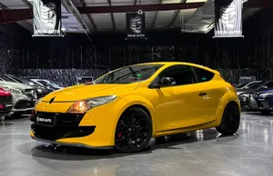 2011 RENAULT MÉGANE R.S. RENAULT SPORT 2.0L TURBO 6-SPEED MANUAL