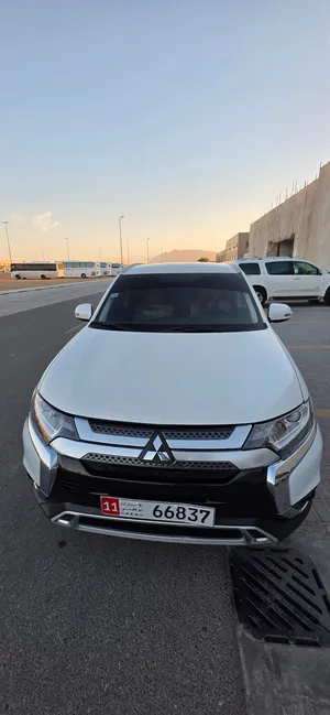 Mitsubishi outlander 2023 GCC