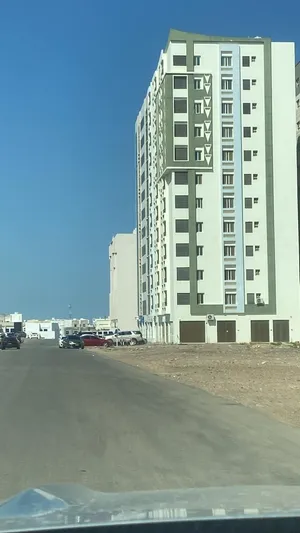 فرصة استثمارية شقة مؤجرة ب150 للبيع في المعبيلة السادسة خط نستو
