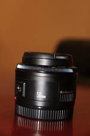 Canon 50 mm lens for sale Bhd 40