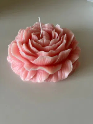 شموع معطرة
