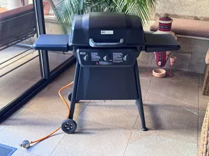Gas Grill American gourmet  جريل و مشوى أمريكي عالغاز استخدام مرتين فقط بحالة الجديد حرفياً