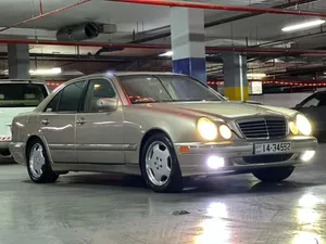 مرسيدس 2001كومبريسور إيليجنس