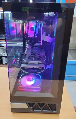 للبيع بي سي جيمنق Core i9 14Gen1TBSSD/32Ram  DDR5/ 4080 16 GB RTX كالجديد
