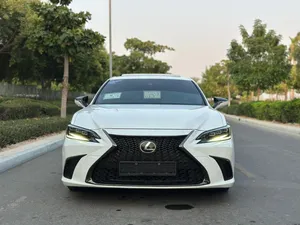 Lexus es350 f sport GCC model 2023