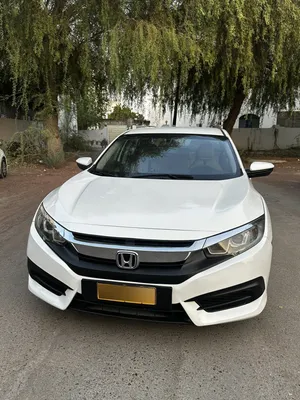 2016 Honda Civic EX Sedan for Sale - GCC Specs, Excellent Condition, Gasoline, White