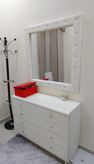 للبيع غرفة نوم مستعملة بحالة جيدة for sale bedroom in good condition