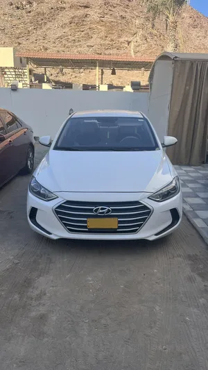 2018 Hyundai Elantra Indian Family Used Car GCC Specs Good Condition