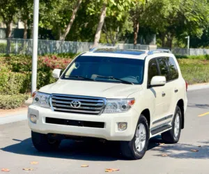 Used Toyota Land Cruiser in Sharjah