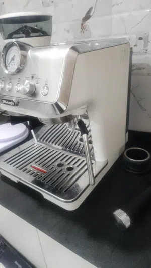 مكينة قهوة De'Longhi La Specialista Arte