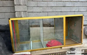 عارضه مال صالون اي شي جديده ونضيفه