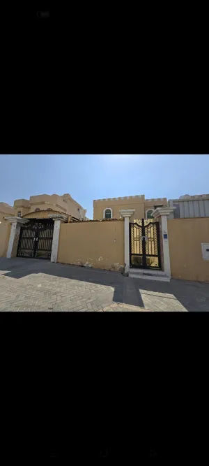 للبيع فيلا بمعيذر
