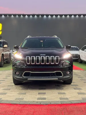 Used Jeep Cherokee in Ajman