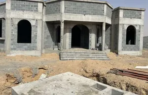 منزل قيد الإنشاء  للبيع