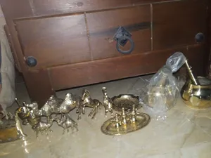 الكل بيعه ب75دينار