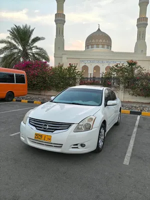 Used Nissan Altima in Al Batinah