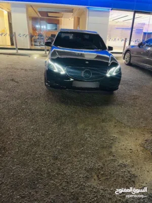 مرسيدس E200 2015