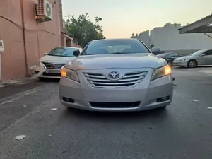 للبيع تويوتا كامري2007 GLX ممشى:223km مسجل ومبيم ل شهر5 المواصفات: مكينة قير ايسي 100%