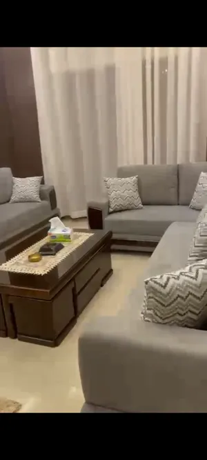السابع ـ شقه مفروشه للايجار موقع مميز جدا راقي