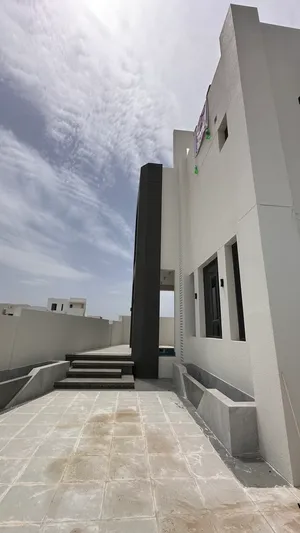 سارع للحجز متبقي آخر فيلا  راقيه جداً للبيع في السيب ( سور ال حديد )