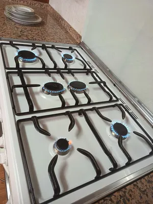 غاز ست عيون ايطالي بحاله جيده جدا للبيع على الموقع عمان الجبيهه