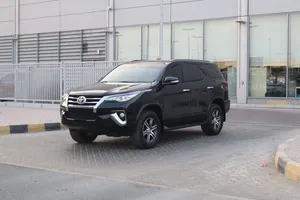 Toyota fortuner 2017 EXR+ GCC V4 97000 KM تويوتا فورتشنر 2017 خليجي 4 سلندر