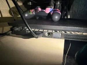 بلي 4 سلم اوربي اون لاين لوك ستيكر نص تيرا +مامهكر ويا قرصين gta واله الحرب + 4 يدات كلهن شغالات