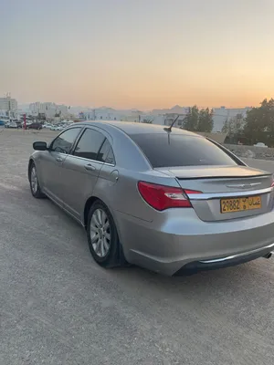 كرايسلر 200