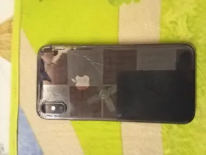 جهاز البيع اسعر 100 قفل لا تراسلني وتكلي طيح جهاز شغال ضهر مكسور وشاشة مكسورة ما مبدال بي شي
