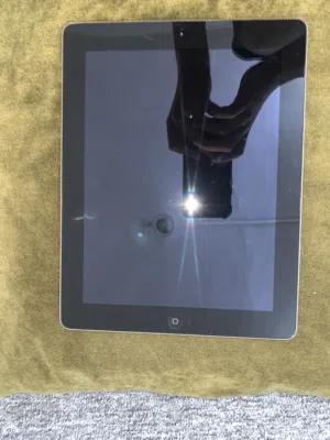 Apple iPad 2 16 GB in Basra