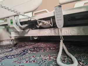 سرير كهربائي للمرضى mone medical تركي