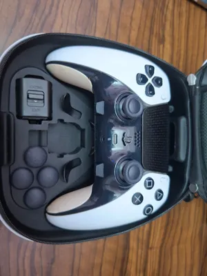 PlayStation 5 DualSense Edge Wireless مستعمله للبيع في العقبةController ( PS5 )