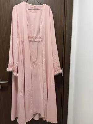 عبايات مستعمل
